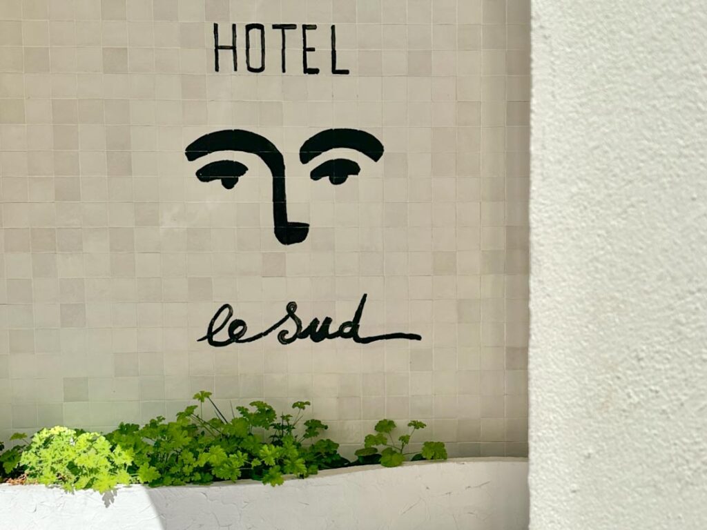 南仏おすすめホテルアンティーブ-hotel le sud