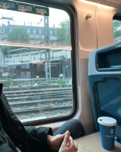 パリからエトルタ 行き方 電車