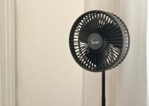 フランスの家 クーラーがない　対策　扇風機