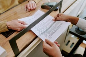 パリ プレフェクチュール 滞在許可証受け取り