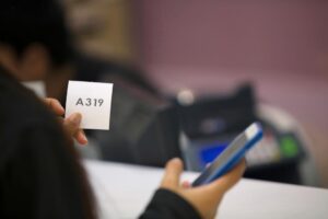 パリ プレフェクチュール 滞在許可証受け取り