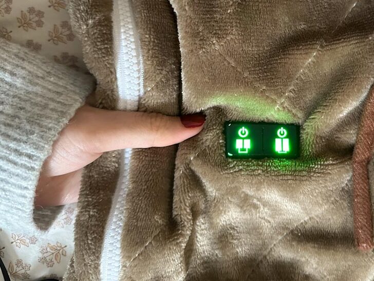 着るこたつ温度調節ボタン