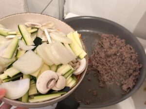 フランス自炊レシピ 焼きうどん