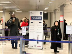 CDG パリ　空港　免税方法