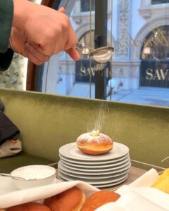 ミラノ朝食 おすすめ Marchesi 1824