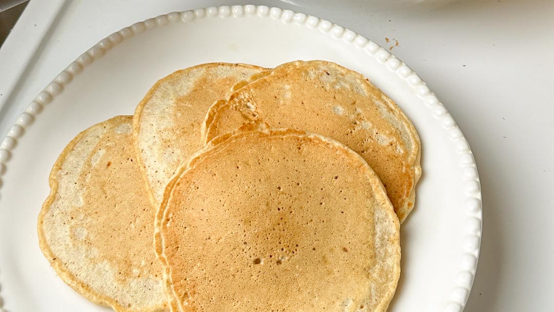 全粒粉パンケーキ 簡単 レシピ