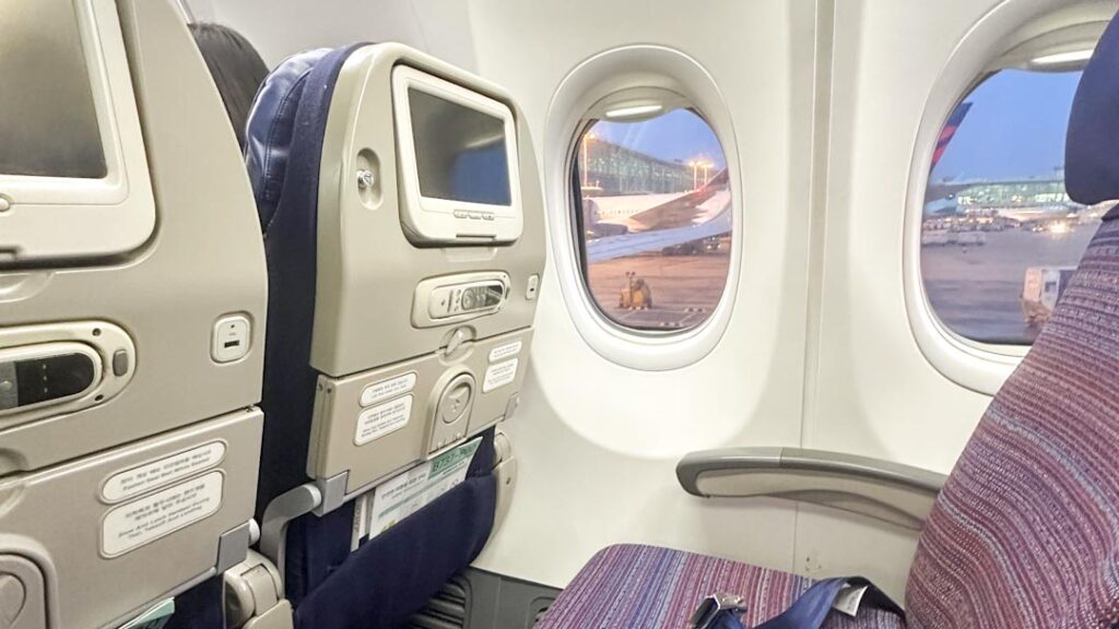 14時間フライト むくみ対策 乾燥対策