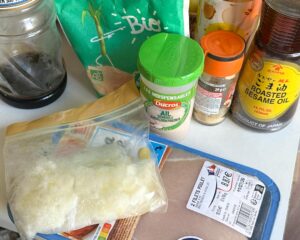 フランス自炊レシピ 火を使わない鶏胸肉のネギ香味タレ 材料