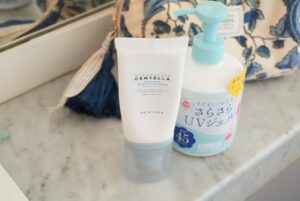 パリ旅行 夏 持ち物